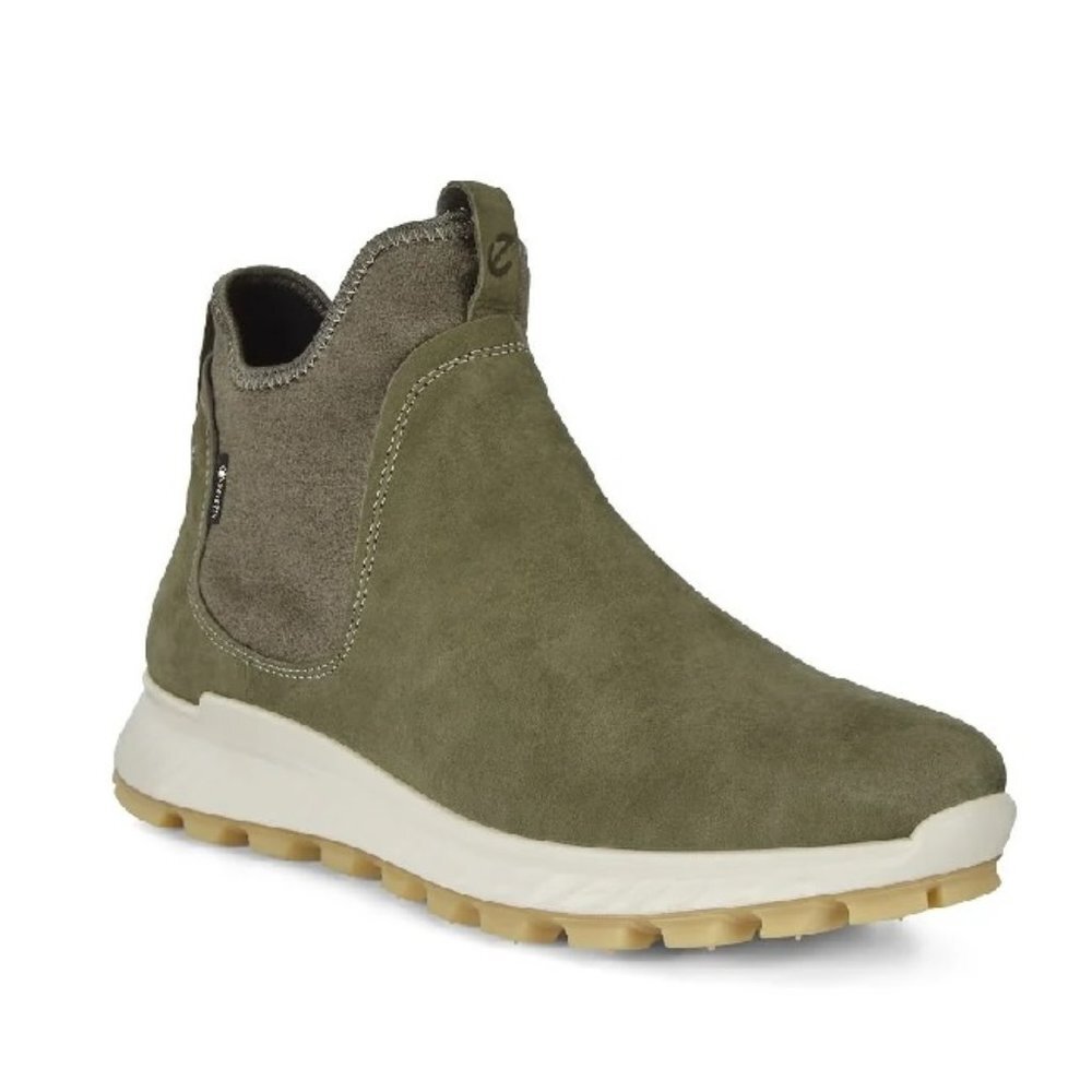ECCO Women's Exostrike Gore-tex Ankle Chelsea Boot